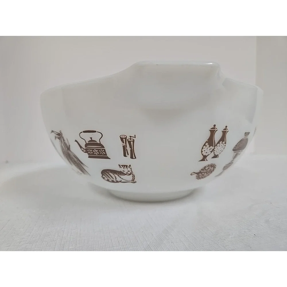 Vintage Pyrex Early American #443 Cinderella‎ Mixing Bowl 2.5 Qt White Brown